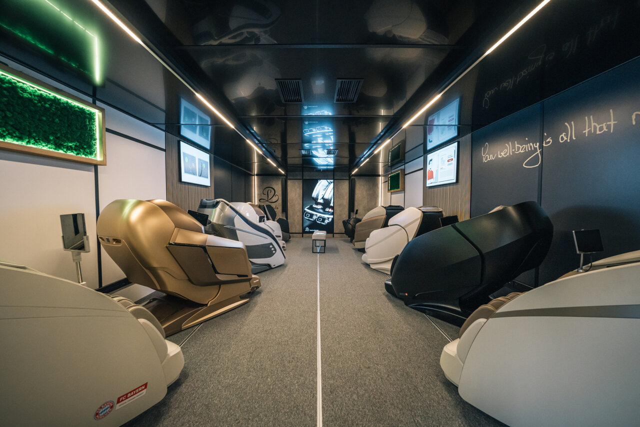 R-ShowRoad Gallery 6