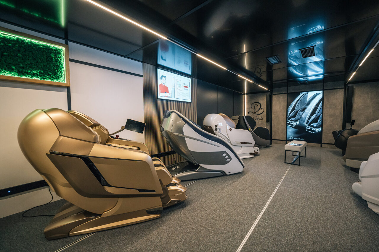 R-ShowRoad Gallery 4